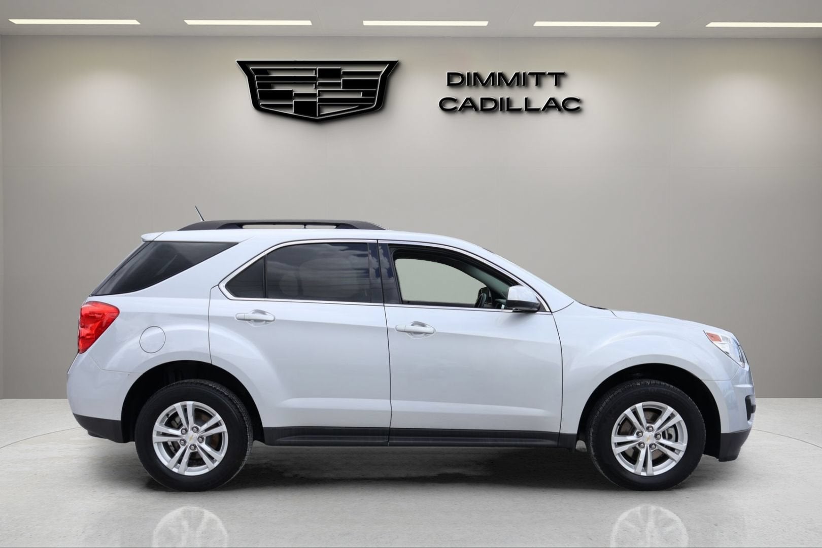 2013 Chevrolet Equinox — interior view