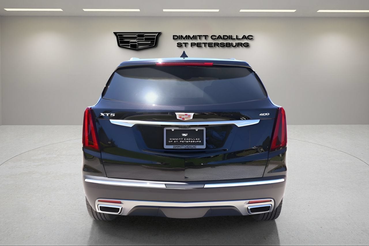 2026 Cadillac XT5 — interior view