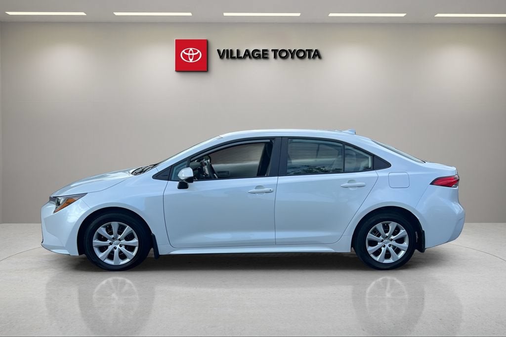 2025 Toyota Corolla — side profile view